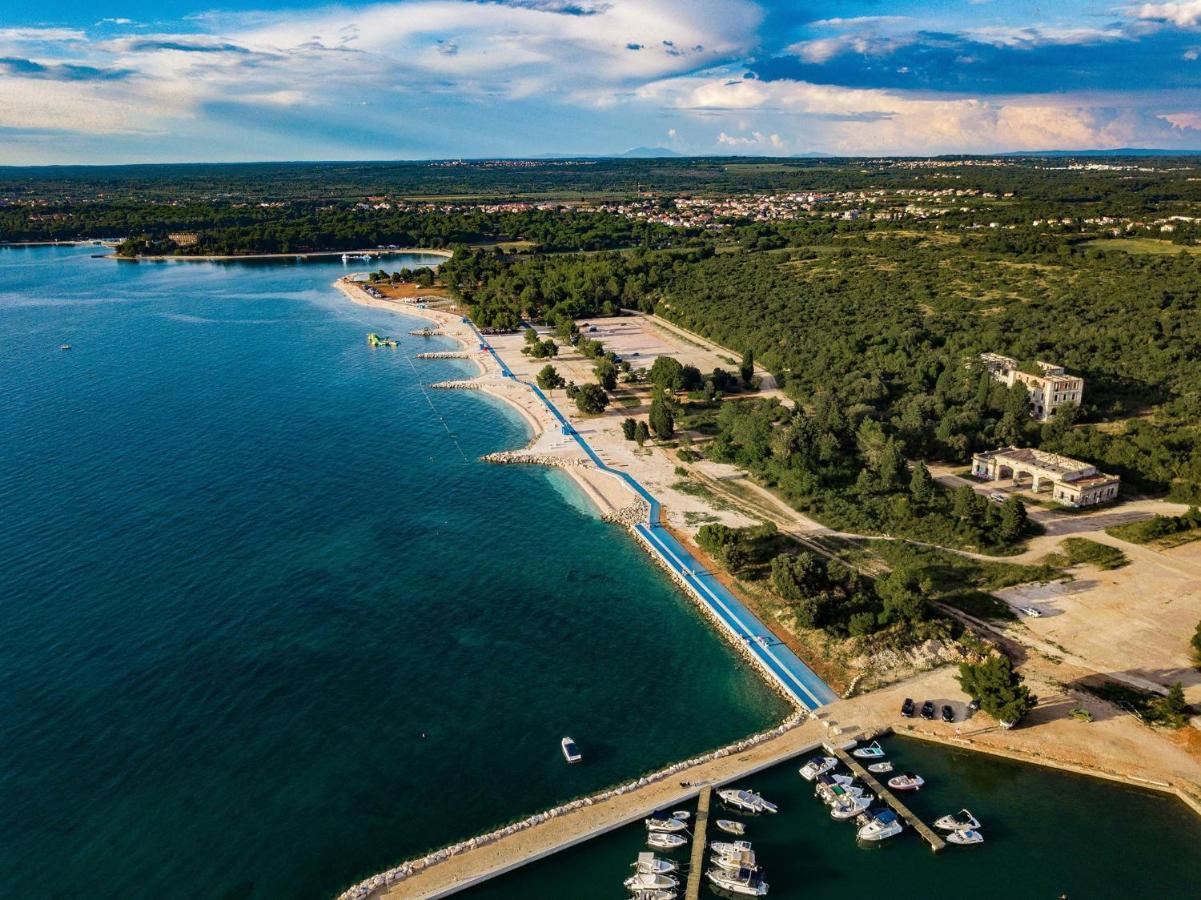 Apartment Lucija, Stinjan Póla Kültér fotó